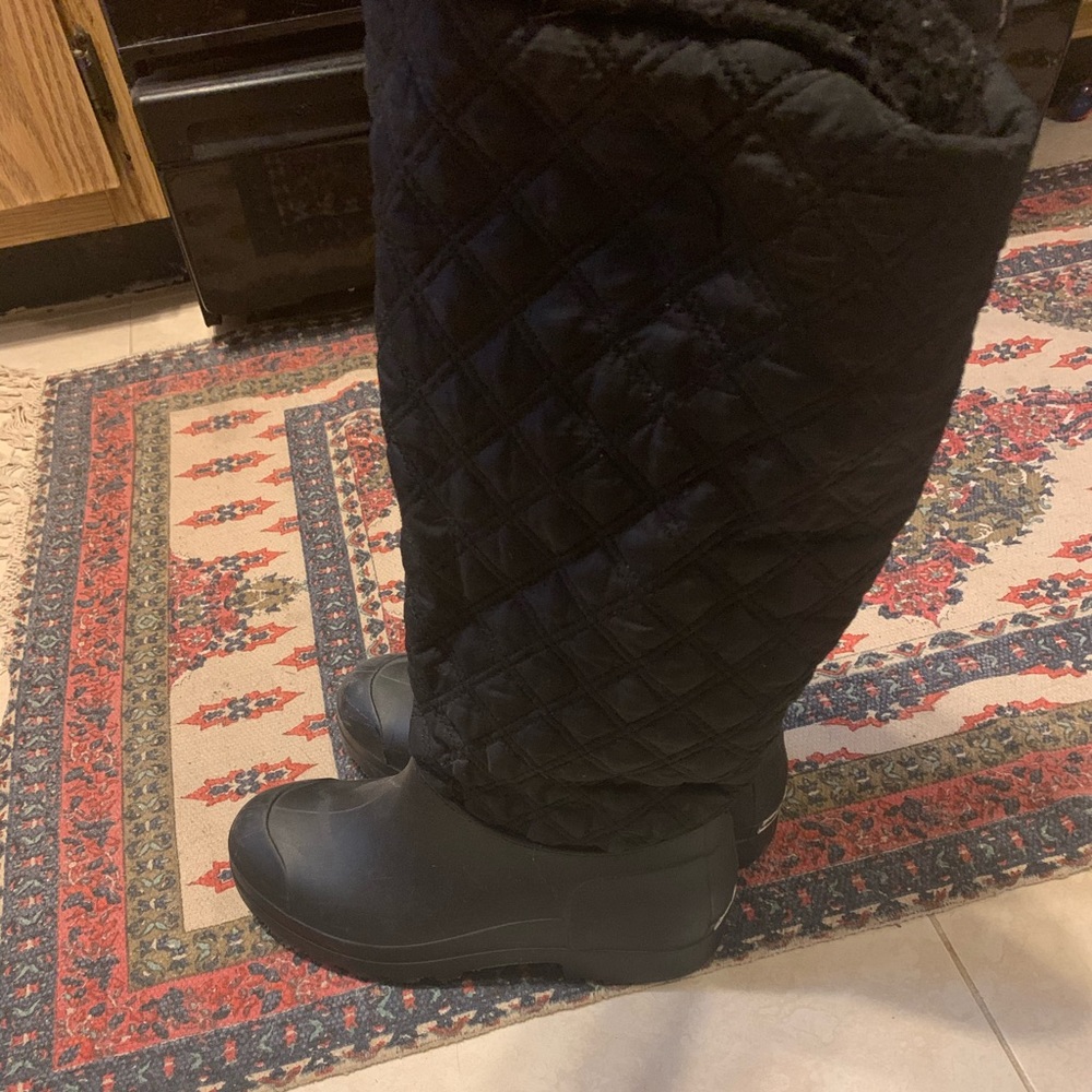 Warm rain/snow boots/ faux fur